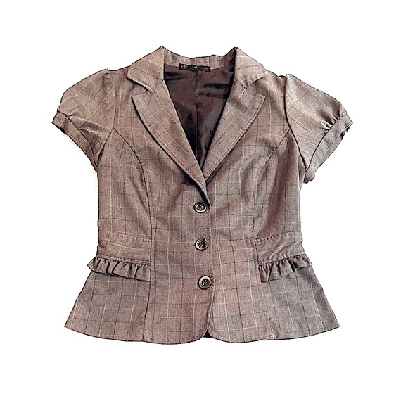 HeartSoul Ruffle Trim Short Sleeve Blazer Jacket - Picture 1 of 9